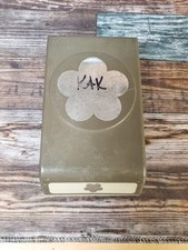 Stampin' Up Fancy Flower Punch RETIRED