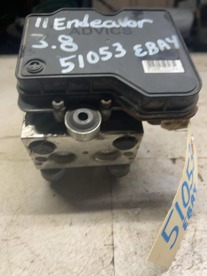 Unidad de bomba ABS Endeavor 2004-2011 4x4 sistema de frenos antibloqueo con control de tracción Foto 2 de 4