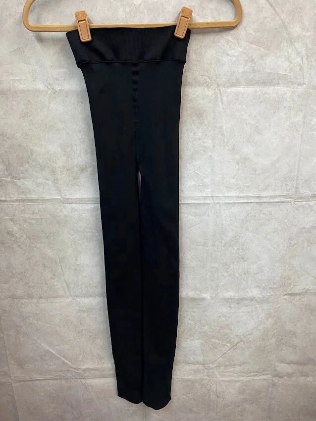 Medias para mujer Primark aisladas forradas de piel sintética negras talla M/L Foto 2 de 4