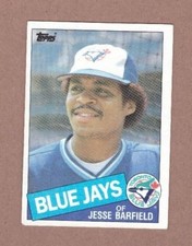 1985 Topps baseball card #24 Jesse Barfield Toronto Blue Jays