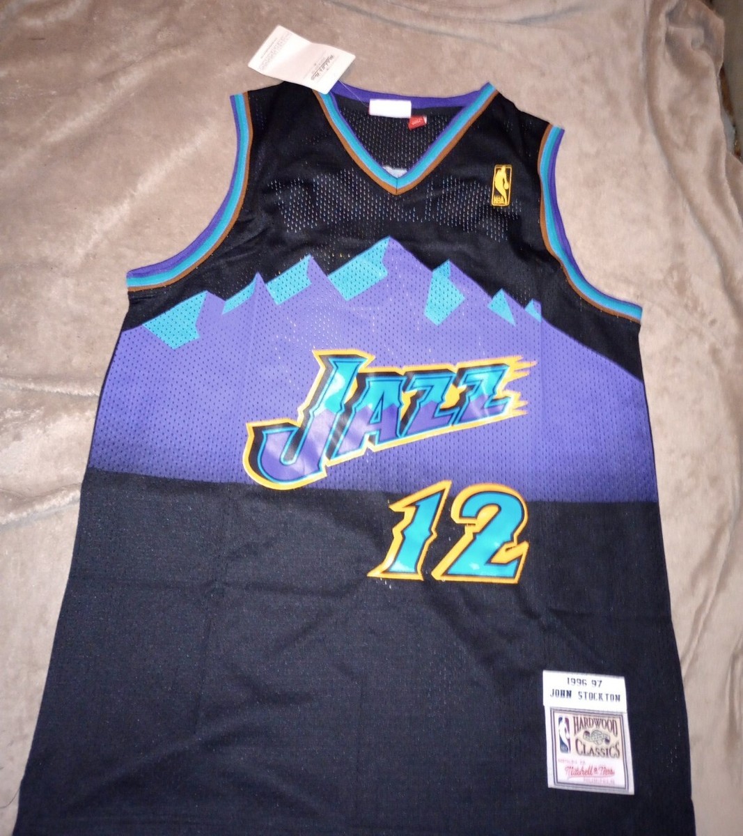 Patch Utah Jazz Retired Numbers Large John Stockton Black #12