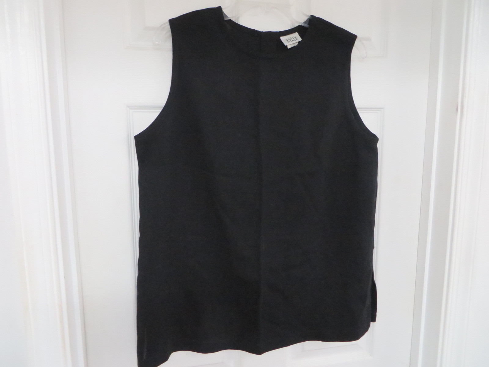 EILEEN FISHER WOMENS 100% WOOL Lightweight textured Sleeveless