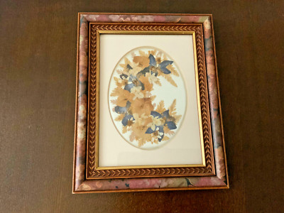 Vintage Woodland Cottage collectables Dried Flowers picture framed silk UK wall