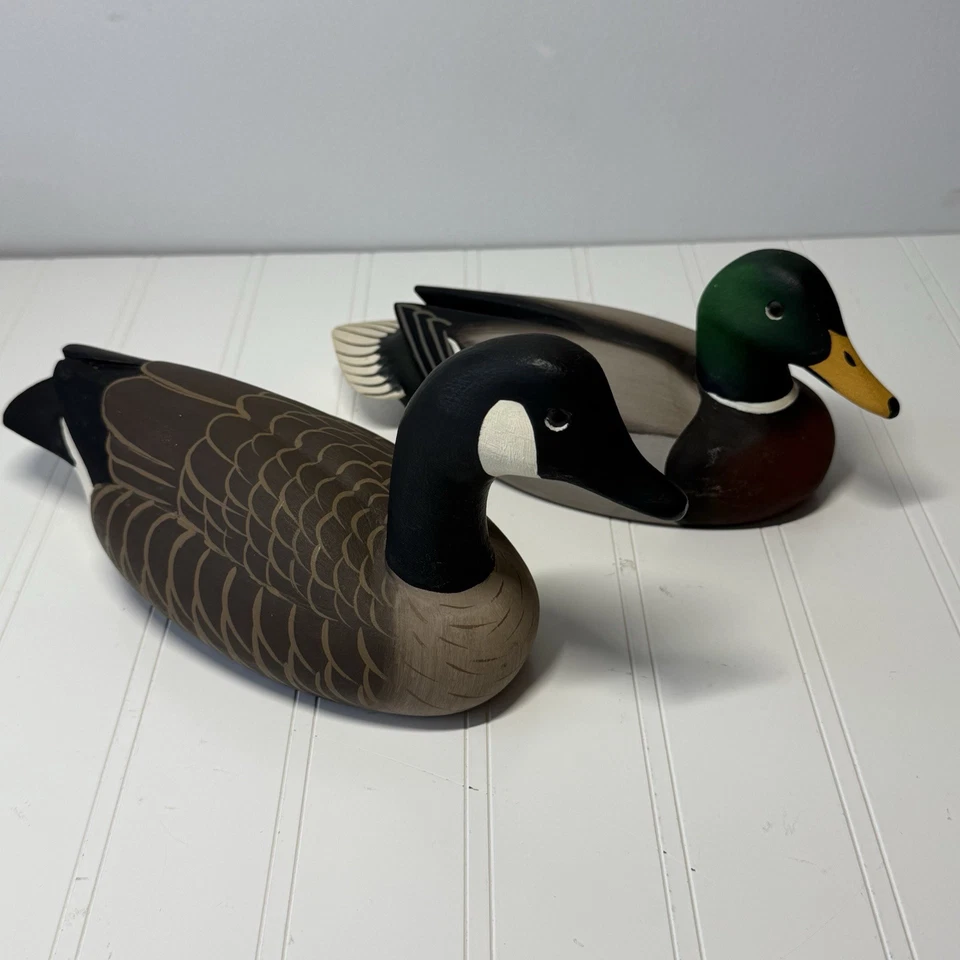 Vtg 1979 Don Allen Hand Carved Wood Duck Goose Decoy Pair Signed Folk Art - Image 4 of 4