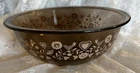 Pyrex Amber Glass 2.5L 325 Friendship Pattern Mixing/Serving Bowl
