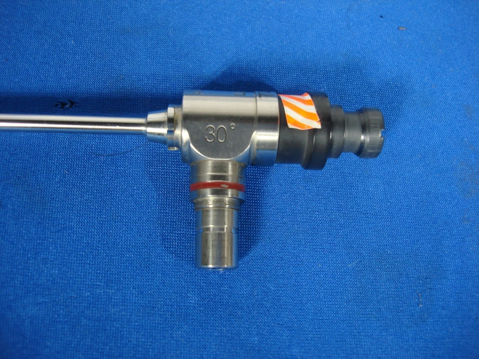 Artroscopio tipo cartucho Linvatec T4301 4 mm x 30 grados Foto 2 de 4