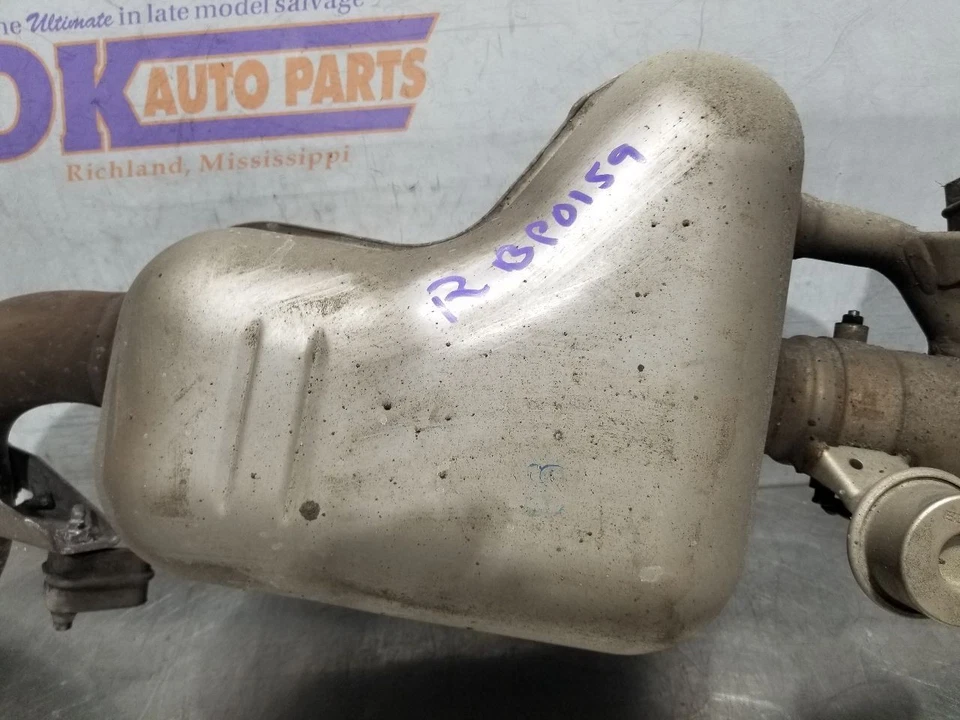 11 2011 BMW Z4 S DRIVE 35I 3.0L RWD MUFFLER EXHAUST AND TIP RIGHT PASSENGER Foto 4 de 4