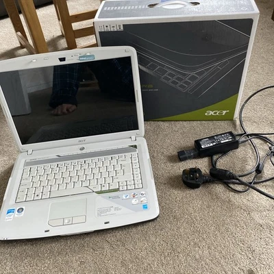 Acer Aspire 5720 Laptop Intel Core 2 Duo T7500 @ 2.20GHz 160Gb HDD - WORKING - Image 1 of 4
