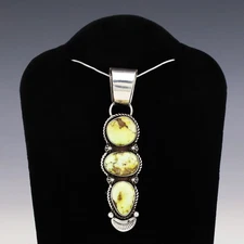 NATIVE AMERICAN NAVAJO STERLING SILVER & PALOMINO PENDANT