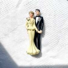 Vintage 1995 Wilton Bride Groom Wedding Cake Topper Figurine 4.5"