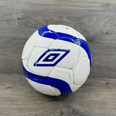 Umbro Neo Endurance Match Soccer Soccer Ball White Blue FIFA NCAA NFHS Size 5