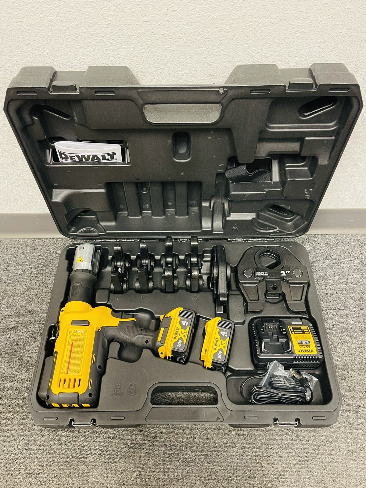 DEWALT DCE200M2K 20V Max Copper Pipe 