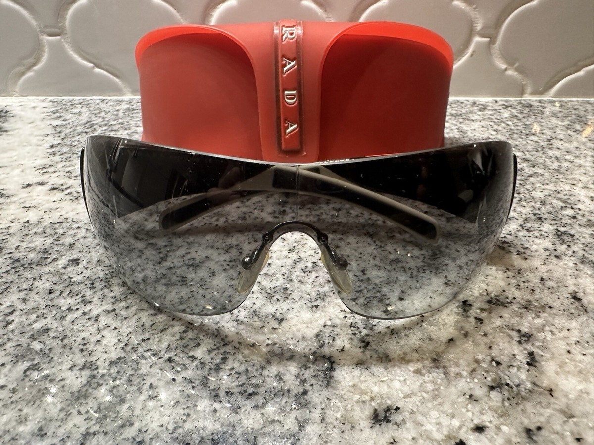 Prada Sunglasses 2000's Vintage Black Grey PS07HS SPS 07H 7RI-3M1 📈🔥rare  | eBay