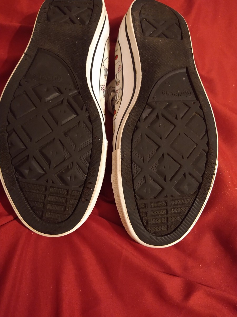 Size 9 - Hello Kitty x Converse Chuck Taylor All Star Low White