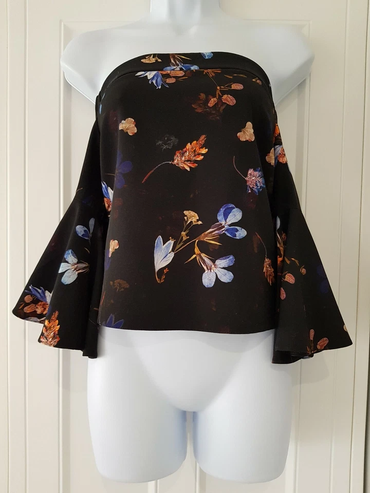 Womens Top Shop Petite Black Floral Cold Shoulder Cropped Boxy Bardot Top 10. - Image 3 of 4