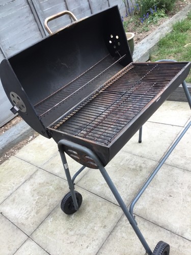 Large Steel BBQ outside grill portable Various Grills/pack Of Wood Pick up SY2. - Picture 2 of 7