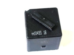 BMW 1 E82 E88 2008 Sonstige Relais 6901469 UST112528