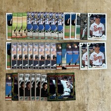 Lot Of (39) Mike Mussina Cards, Orioles - Upper Deck, Donruss, Topps, Leaf