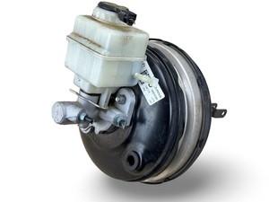 BMW  F10 F11 F06 F12 F13 Bremskraftverstärker Hauptbremszylinder 6796729 6796726