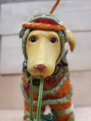 Krinkles Labrador Retrieving Gifts ''DISABLED PUP''Patience Brewster ChristmasDog