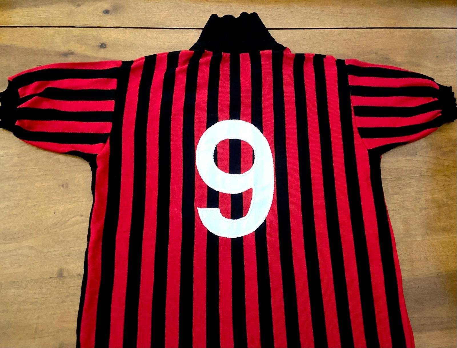 Maglia Milan 1982 Hitachi #9 - Retro | AC Milan 1982/83 Home Retro Shirt - M/L