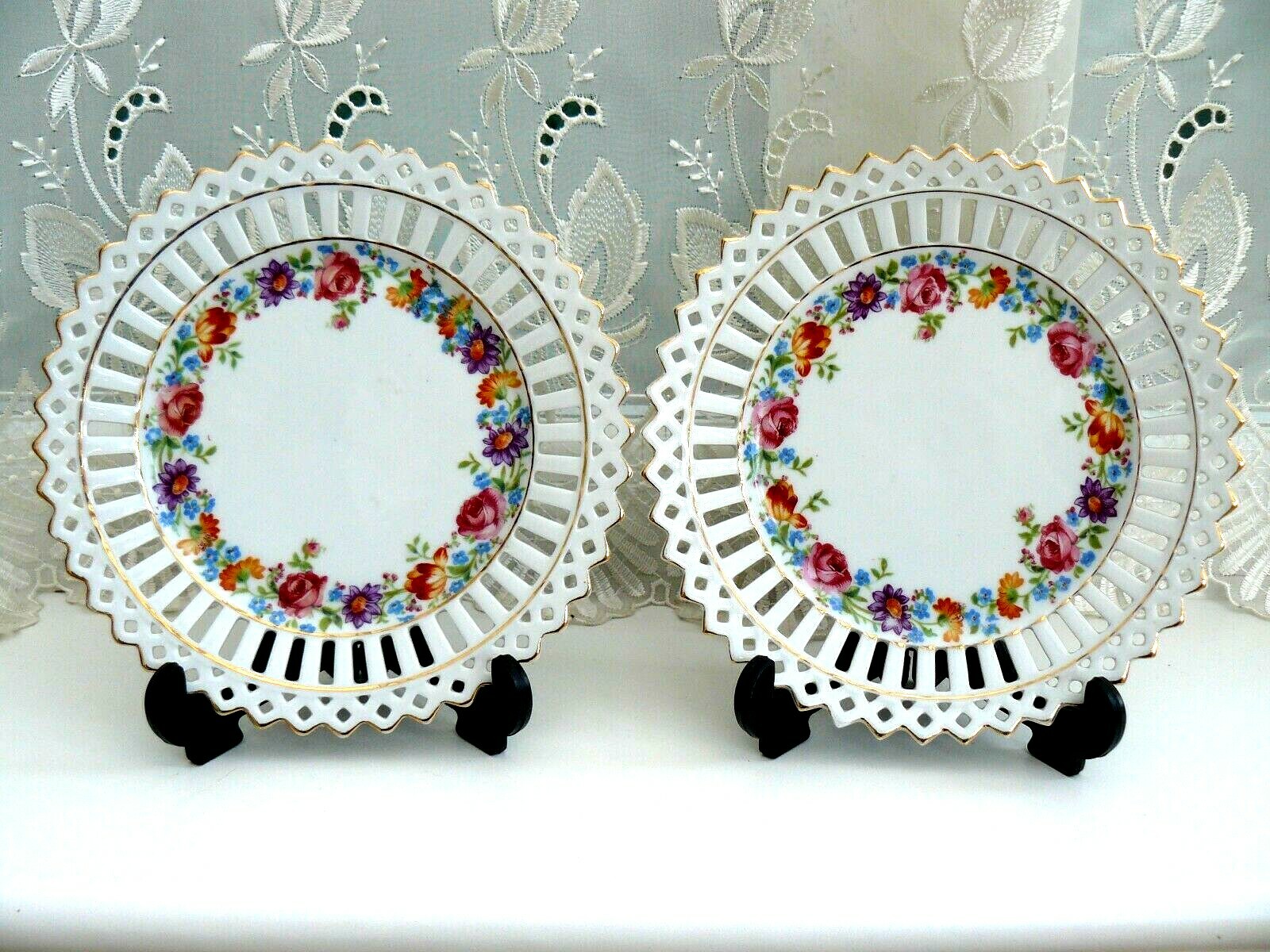 PAIR VINTAGE SCHUMANN BAVARIA RETICULATED DISPLAY PLATES ** FLORAL DESIGN ** eBay
