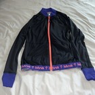 Picture 4 of 5