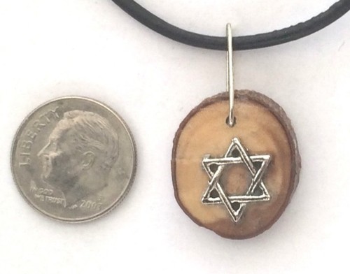 Israeli art Olive wood pendant Necklace with Star of David Judaica Israel P97