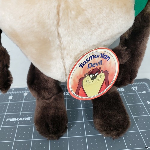 1989 24K Company Peluche Warner Bros Tasmanian Devil con etichetta zaino rosso Taz 9" - Foto 4 di 8