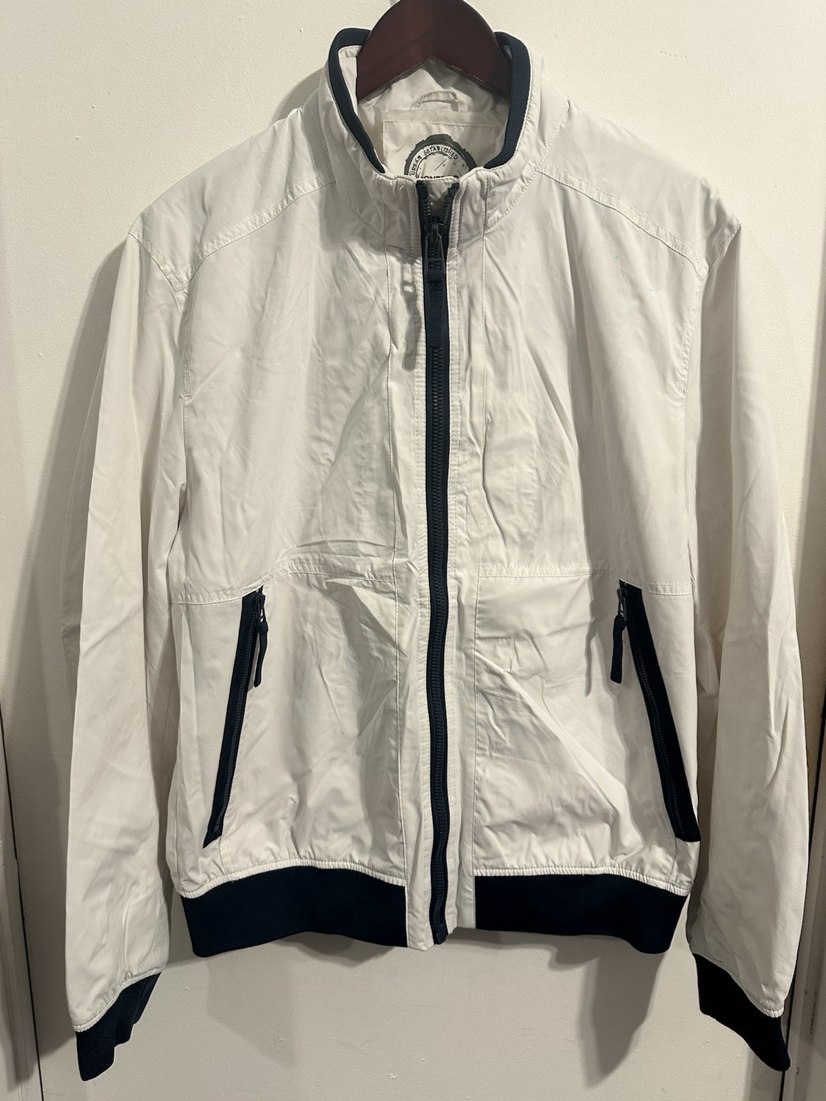 Montego Men's White Black Stand-Up Full Zip Jacket Pockets Short Solid L