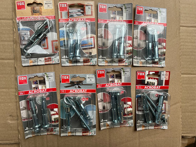 Marken Dübel Auktion / 8 Packungen ACROBAT  /  MalregNr33