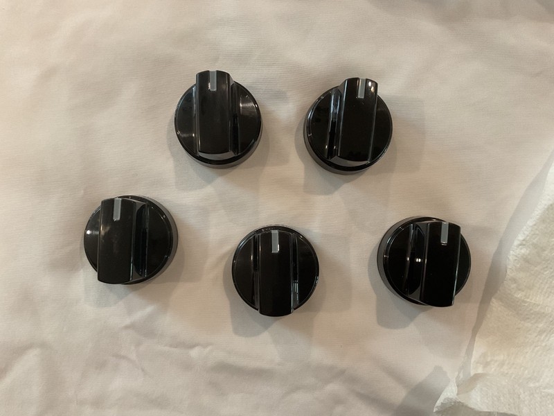 GE OEM Cooktop Range Burner Knobs (Set of 5) WB03X29621