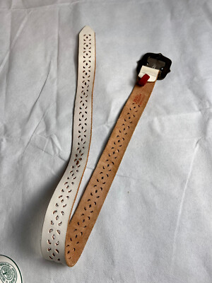 Itsus Vintage 78 Red Enamel Buckle White Punched Out Leather Belt Size 30 s-l400.jpg main image 3