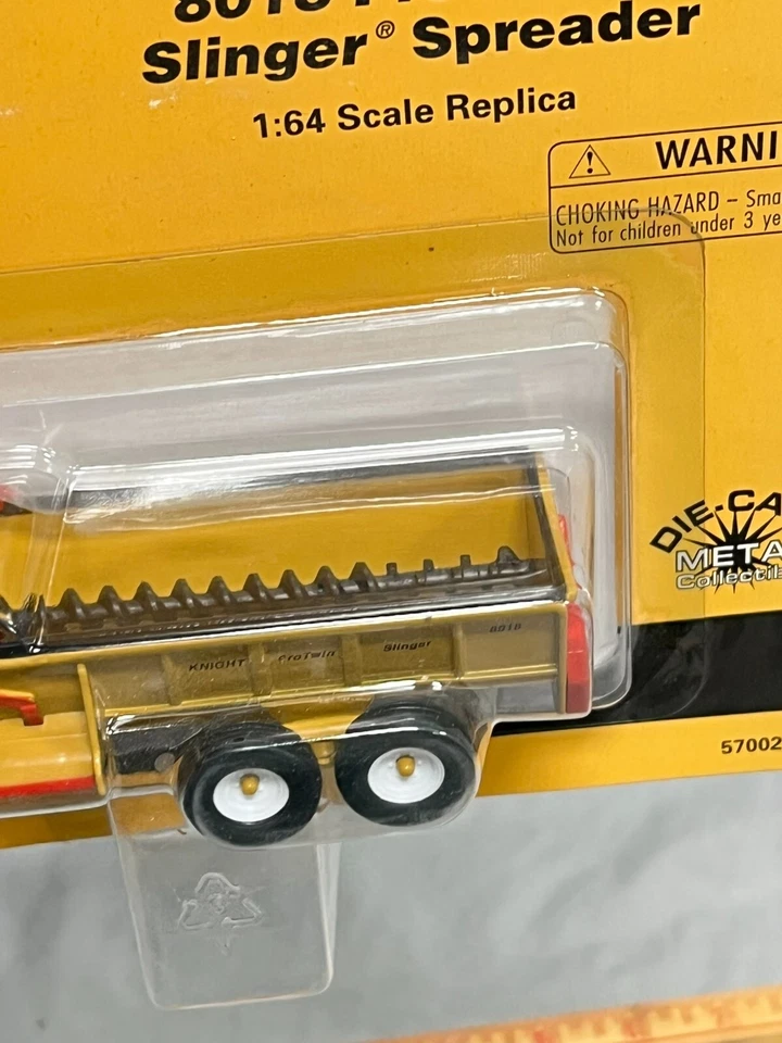 Knight 8018 ProTwin Slinger Manure Spreader 1:64 Norscot NIP Yellow before Kuhn - Image 4 of 4