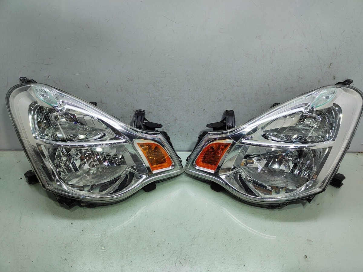 JDM Nissan Sylphy BLUEBIRD G11 FACELIFT Front Head Lights