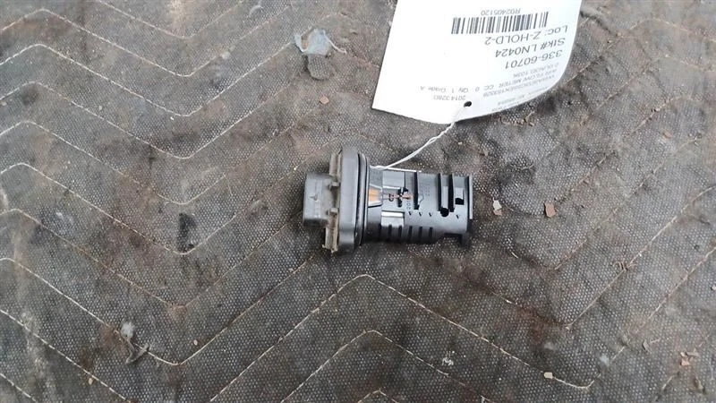 Medidor de fluxo de ar diesel compatível com 14-18 BMW 328i 2405120 - Imagem 2 de 4