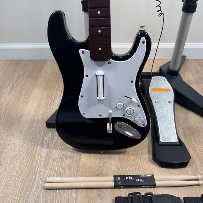 Gros Lot Instruments Rock Band 4 PS4/PS5 : 3 Guitares Jaguar + Batterie + Micro