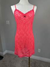 Victoria's Secret Pink Lace Full Slip Medium Adjustable Straps Floral Nightgown