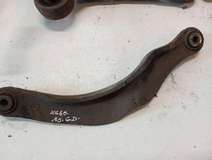 VOLVO XC60 Querlenker hinten links 7G915500VBB 2.40 Diesel 133kw 2009 33153895