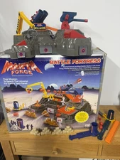 VINTAGE 1988 MANTA FORCE BATTLE FORTRESS IN ORIGINAL BOX BLUEBIRD TOYS