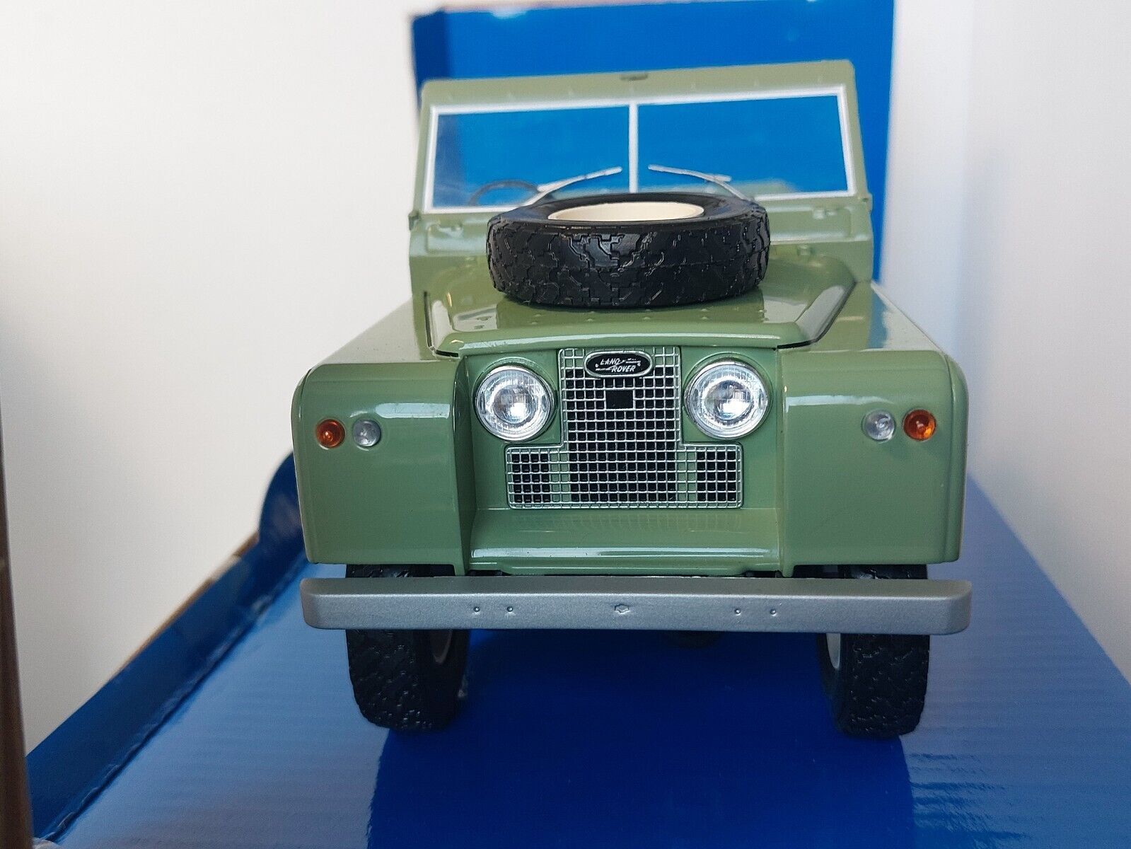 Model Car Group Land Rover series II 109 pickup 118 In Box eBay