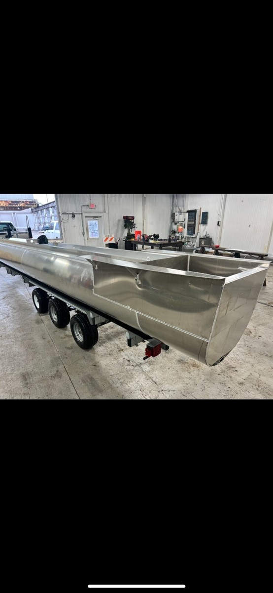 What Is A Transom On A Pontoon Boat - Infoupdate.org