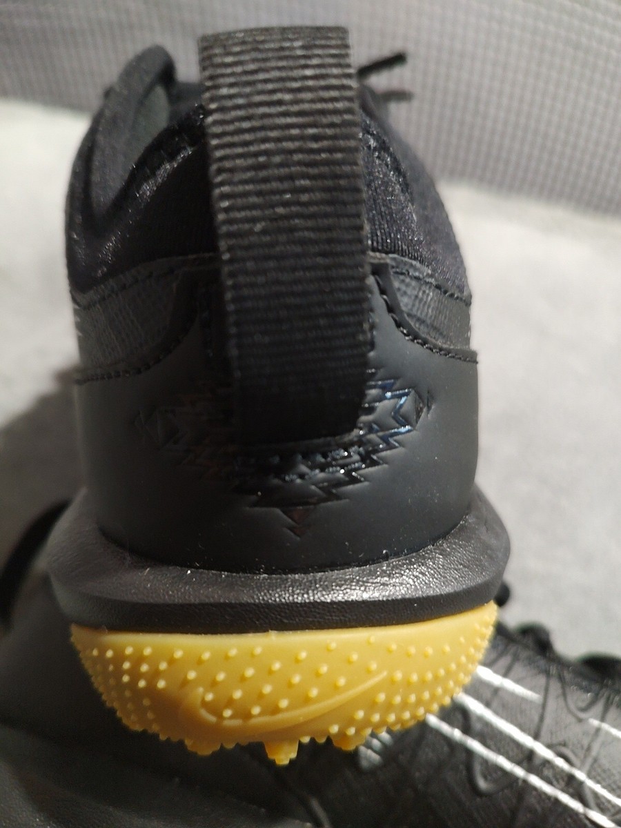 Nike Alpha Huarache 7 Pro Lacrosse Turf Black Silver Gum  display picture 3