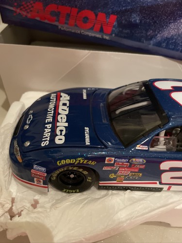 nascar diecast 1 24 # 2 Kevin Harvock 2001 busch Champion ac delco - Picture 2 of 7