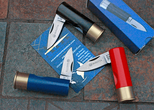 Beretta® Red Shotgun Shell Folding Stainless Steel Pocket Knife - Italy - Picture 3 of 6