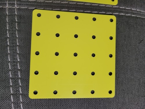 1977 Riviton 300 Master Set-Game Parts- 2 yellow 5x5 hole panels only! FOR PARTS - Picture 2 of 6