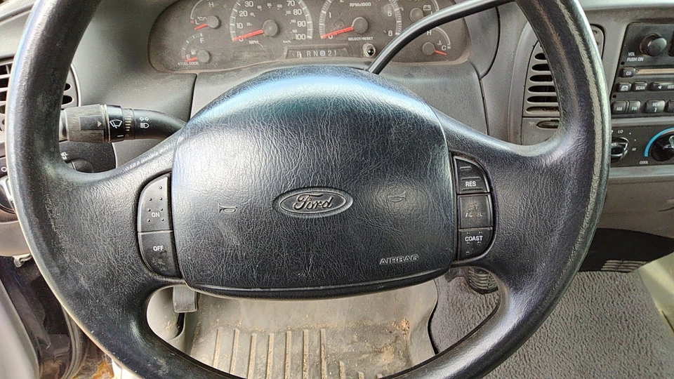 Volante Ford F150 1999-2004 OEM XL3Z3600AAB Foto 3 de 4