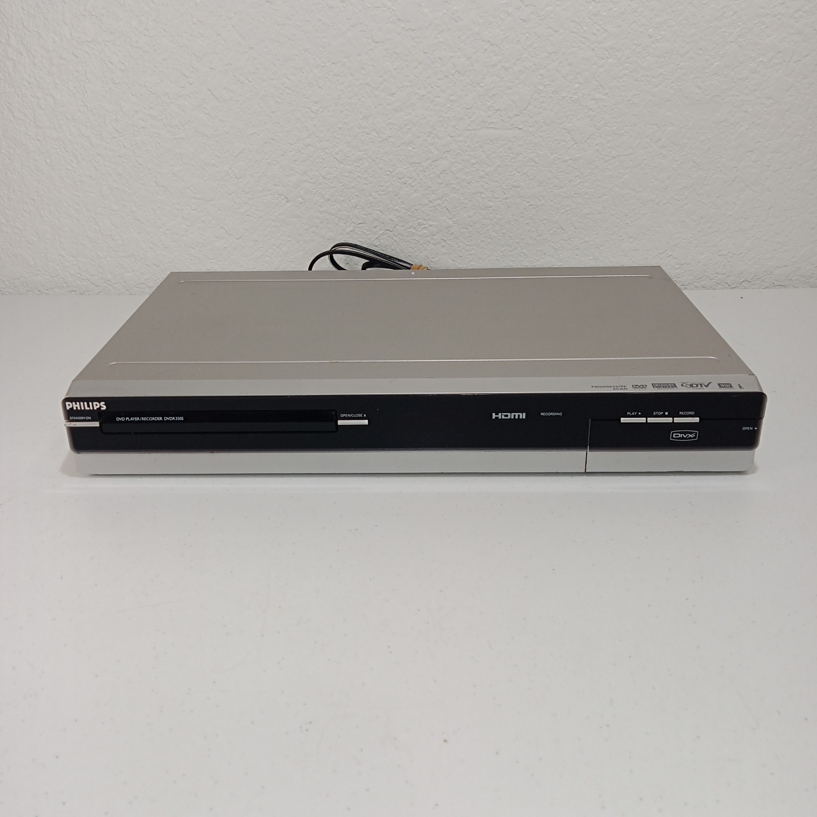 Dvdr3505/37 With Hdmi Built-in Sdtv Tuner No Remote Tested