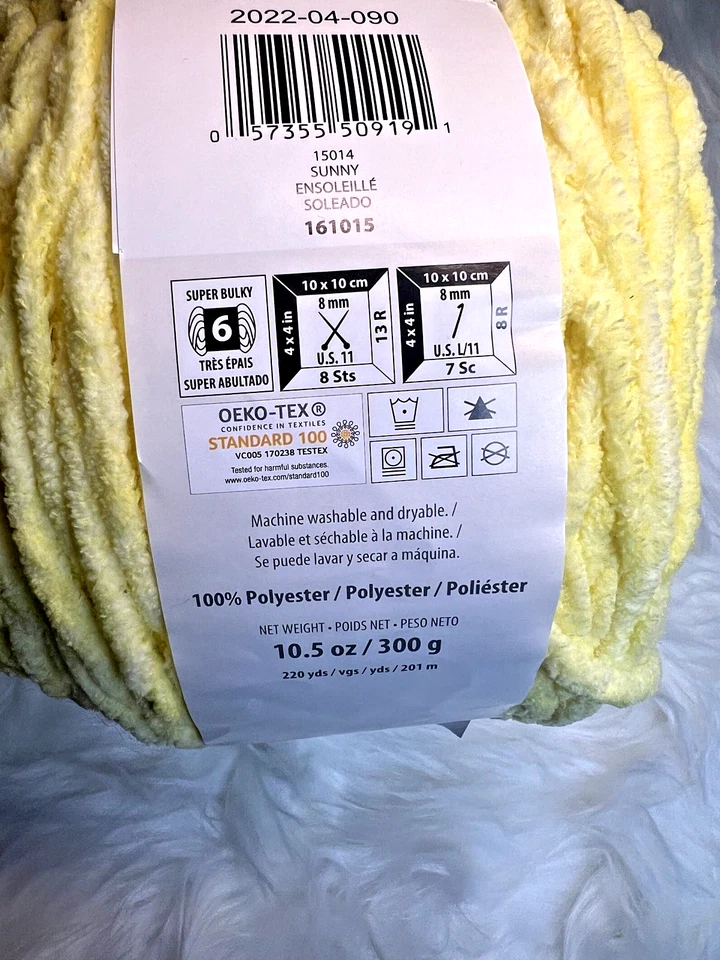 Bernat Baby Blanket Dappled Yarn–Sunny – Super Bulky Soft Chenille - Image 3 of 3