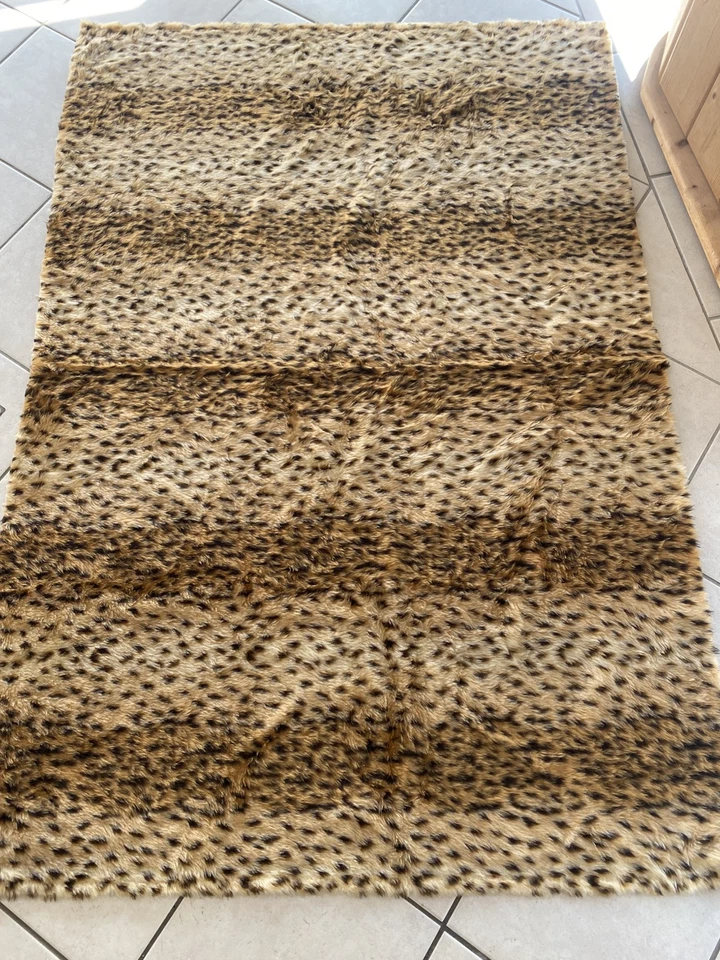 Faqschingsstoff Leopard/Gepard Muster größe 106x155 cm